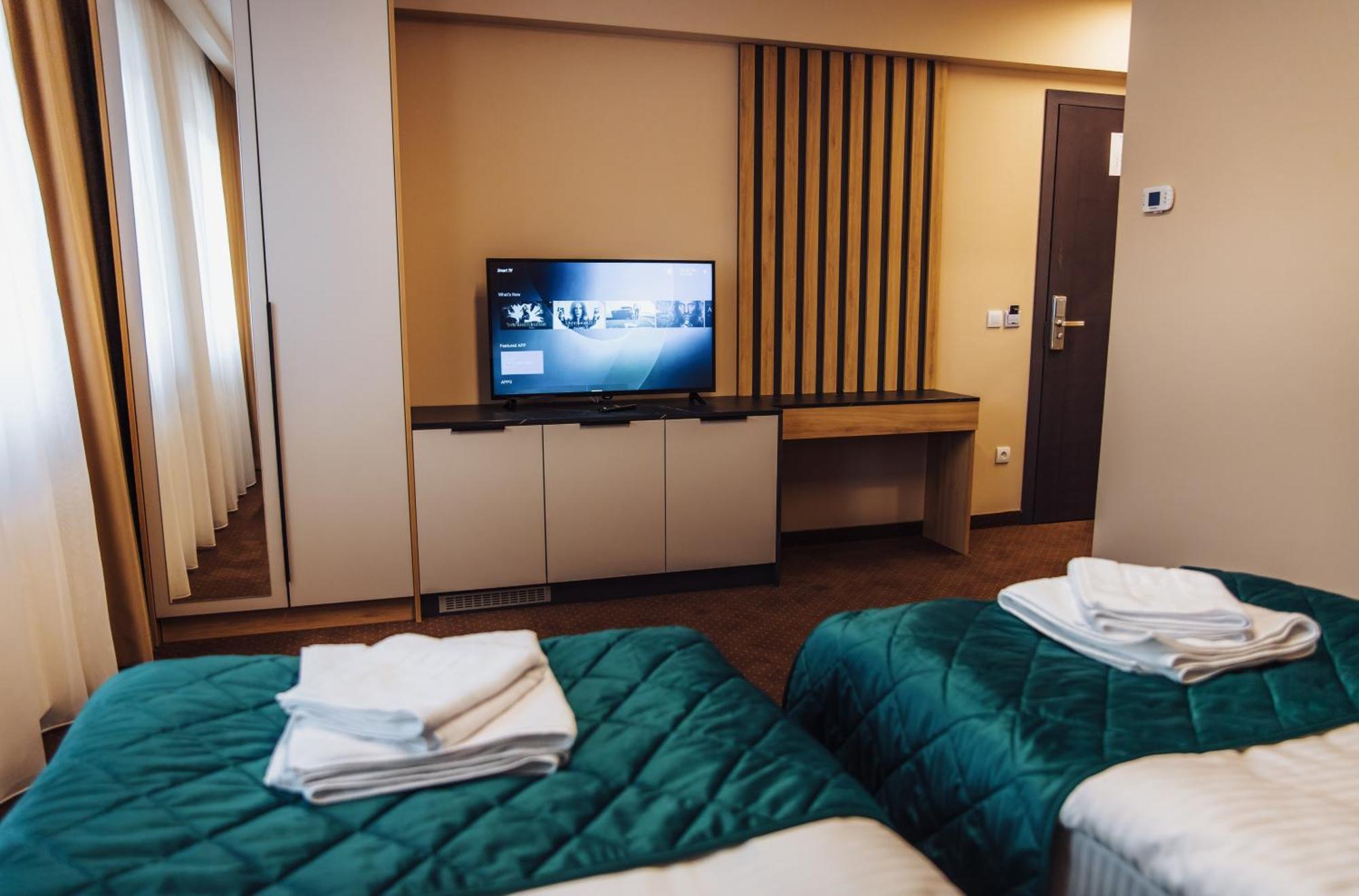 Hotel Brcko Gas Sarajevo Lukavica الغرفة الصورة