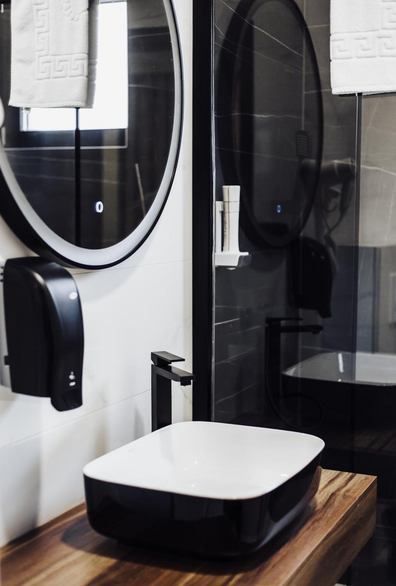 Hotel Brcko Gas Sarajevo Lukavica الغرفة الصورة